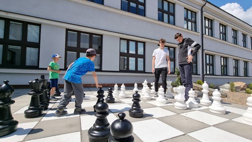 Devět let šachu v třemešenské škole
