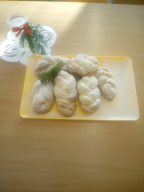 Pečení vánoček u Broučků v MŠ