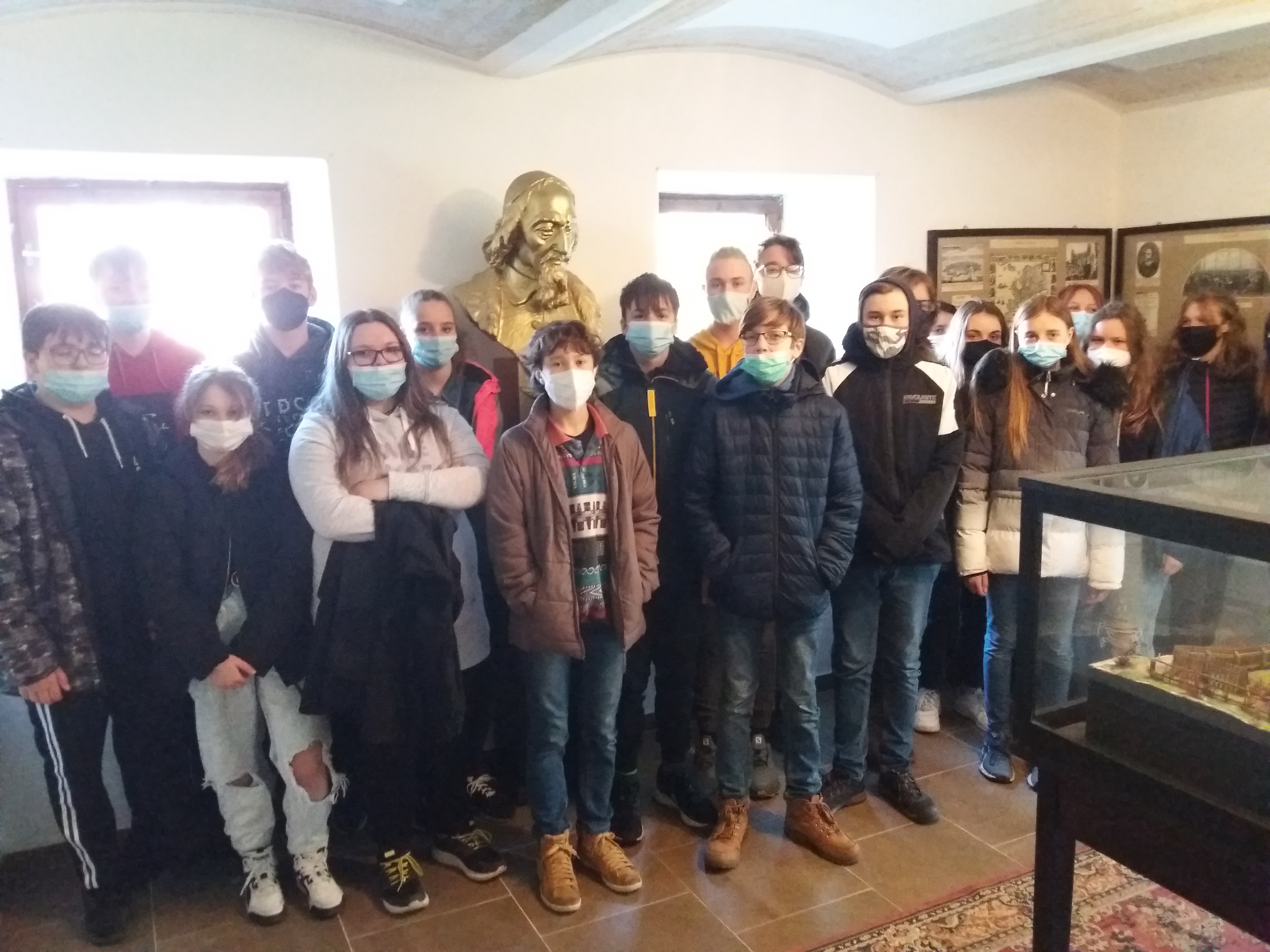 Osmáci navštívili síň J. A. Komenského