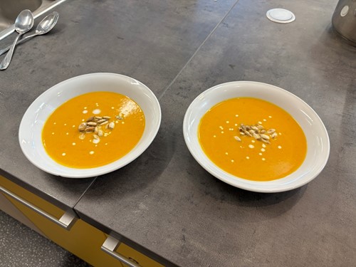 Kürbissuppe v hodině němčiny 🎃